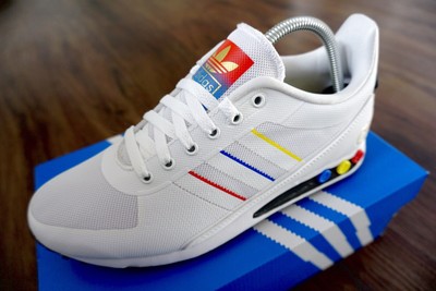 mens white adidas la trainers