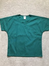 Simply Basic Womens Medical Scrub Top V-Neck Hunter Green Small NWOT