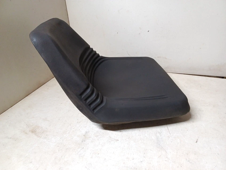 Craftsman 38" Deck Lawn Tractor 917.254240 High Back Seat - Image 4 of 4