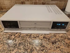 READY TO USE!! Exxis ER0024 Time Lapse VHS Recorder And Player. 24 HR