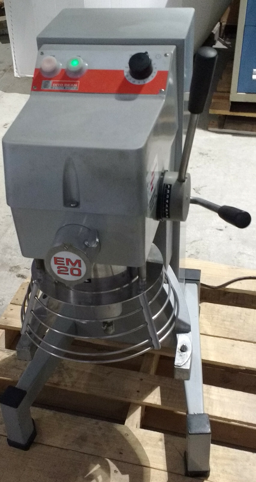 Electrolux Dito Dean EM20 20 Quart Commercial Mixer, 110115VAC 10A eBay