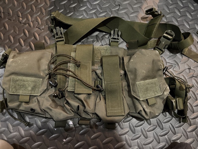 Wartech Russian Tactical Chest Rig Nylon Adjustable Pouches Green