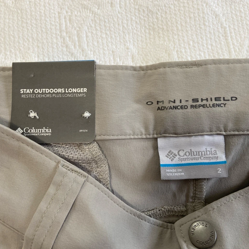 NEW w/tags Columbia Omni Shield Advanced Repellency Womens Shorts in gray Size 2 - Image 2 of 4