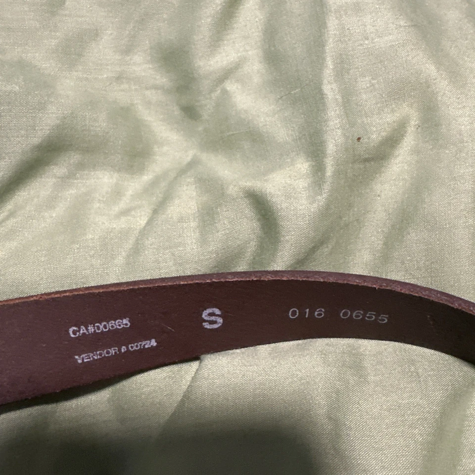 Cinturón Eddie Bauer de cuero marrón para mujer talla S hecho en Inglaterra hebilla de latón macizo Foto 3 de 4