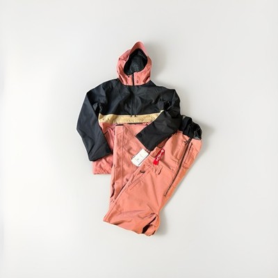 Volcom Snowboard Complete Ski Suit Set Bib Overalls & Jacket Earth Pink NWT XS M