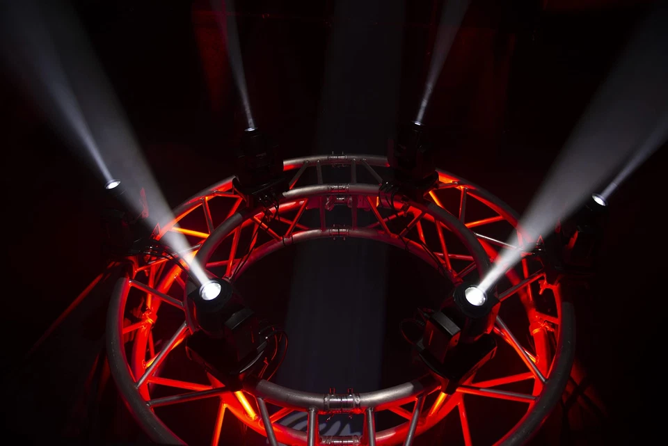 CHAUVET DJ (CHDDJ) Lighting (Intimidator Spot 110) - Image 2 of 4