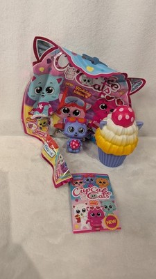 Sammelfigur Cupcake Cats Holiday Edition Dotty