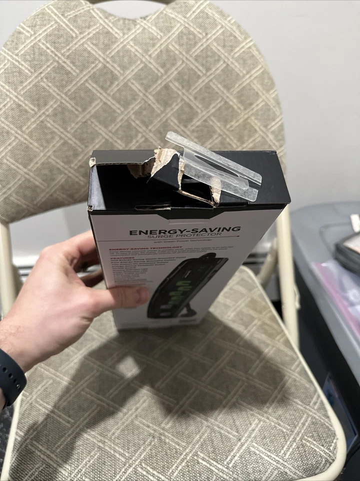 CyberPower P705G 7-Outlet Essential Energy-Saving Surge Protector w/Green Power - Image 3 of 3