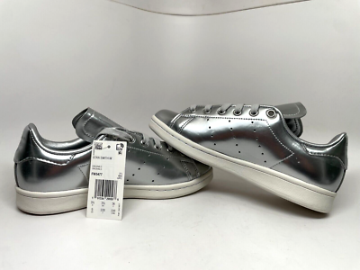 stan smith silver metallic womens