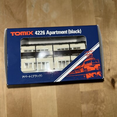 Tomix 4226 Wohnblock, schwarzes Dach Spur N Gebäudelandschaft