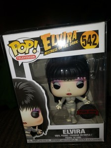 funko elvira