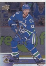 16/17 UD..HENRIK SEDIN..SILVER FOIL PARALLEL..# 432..CANUCKS..COMBINED SHIP