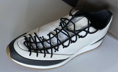 Bottega Veneta Men display picture 3