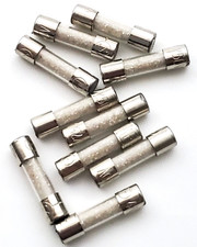 Lot of 10 Littelfuse 212 250 Volt 4 Amp 5 x 20 mm Special Application Fuses