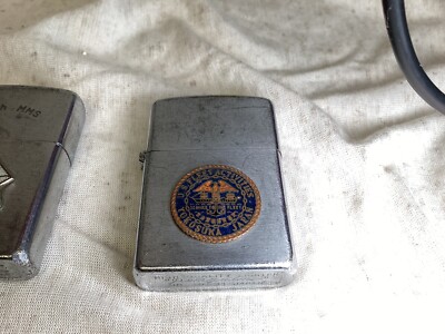 オランダの瓶　② Lot of 2 Vintage US Military Service Lighters JAPAN Penguin
