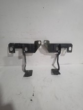 90-93 Ford MUSTANG HEADLIGHT PANEL BRACKET Mo...