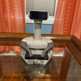 Nintendo NES Deluxe Set System Console w/ Rob the Robot 