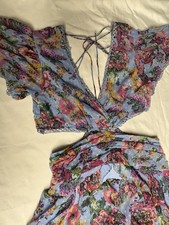 Boohoo Petite Floral Rutfle Dress - New with Tags-SizeM