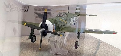 Corgi Modellflugzeug AA33809 - P47D Thunderbolt Lt Fred Christensen Maßstab 1:72