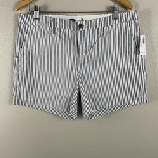Old Navy Womens 12 Everyday Short Blue White Stripe