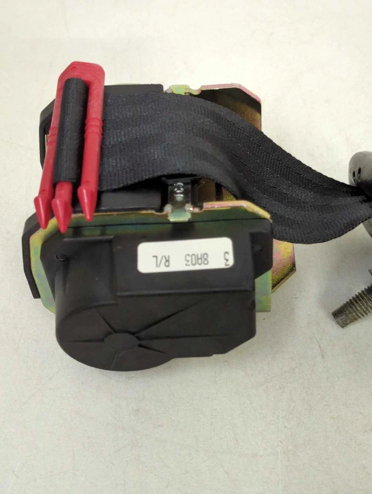 Nuevo retractor de cinturón de seguridad trasero Ford 1999-2002 Mercury Cougar 1S8Z-63611B68-AAA fabricante de equipos originales Foto 4 de 4