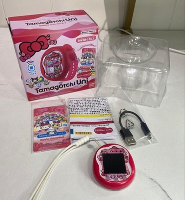 Tamagotchi Uni Sanrio Bandai Wi-Fi Pink Virtual Pet Game Box Cable Ticket No Ban