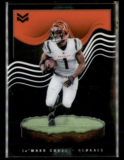 2022 Panini Chronicles #MAG-17 Ja'Marr Chase Magnitude