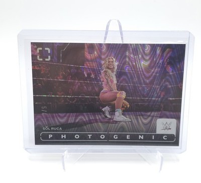 2024 Panini Photogenic WWE Swirl FOTL  Sol Ruca /6