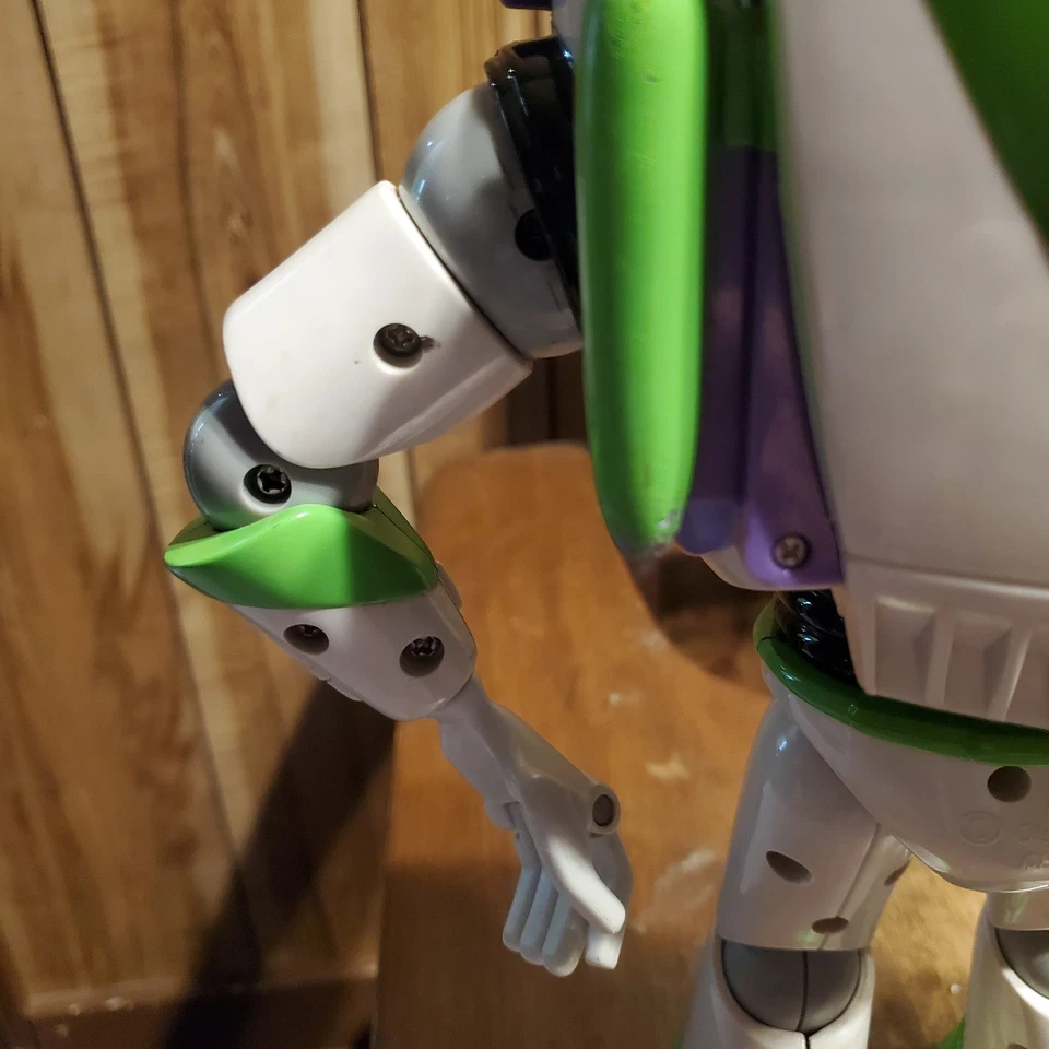 Figura de acción Toy Story Buzz Lightyear 1995 primera edición de colección Foto 4 de 4