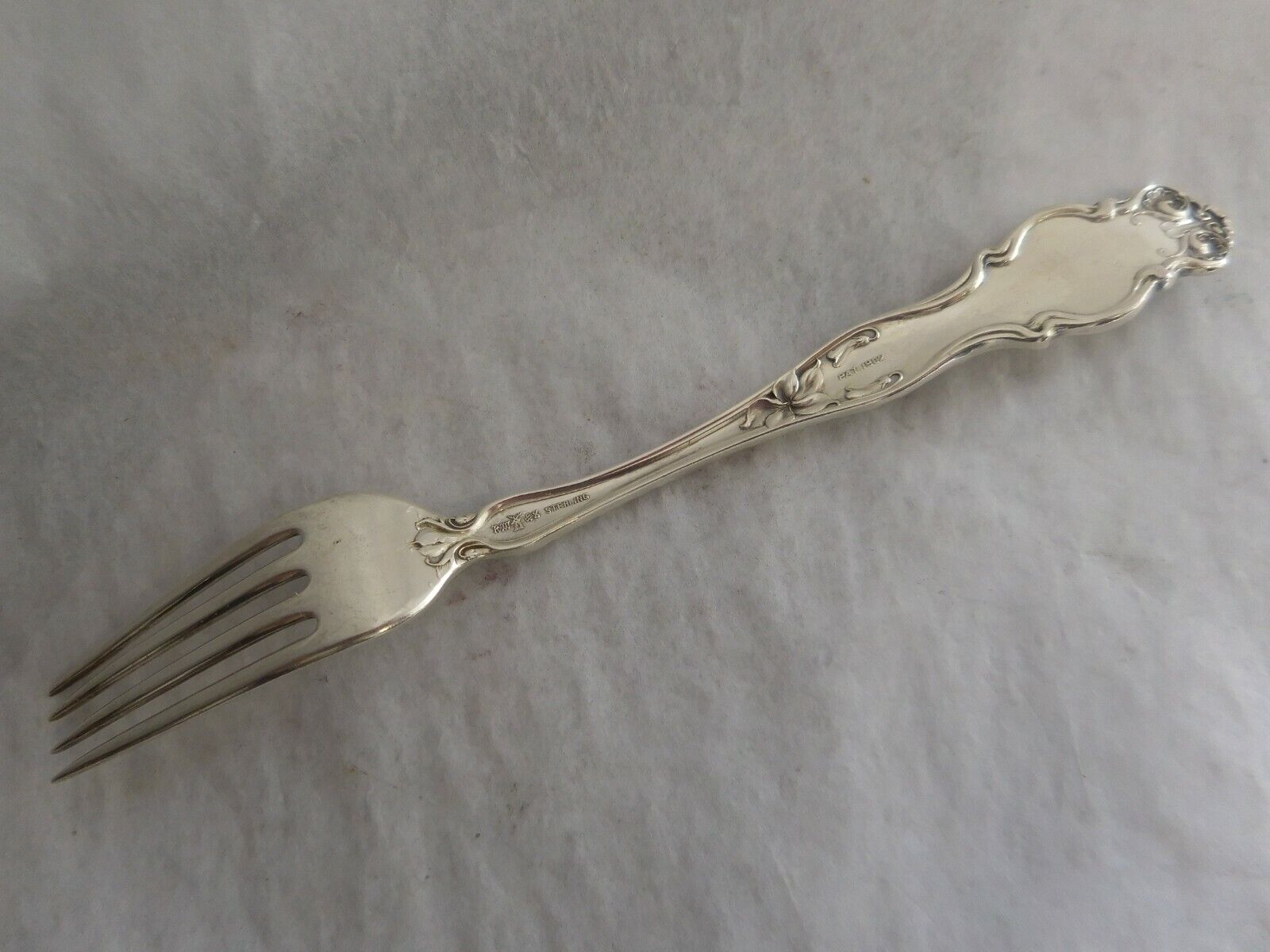 WHITING HERALDIC 1880 STERLING SILVER YOUTH FORK ENGRAVED HELEN 1899