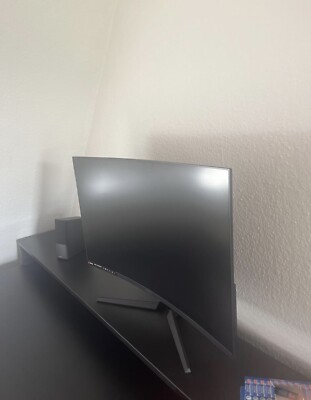 MSI Optix, 27'' 2560x1440, Curved, Full HD, LED-LCD Monitor (OPTIX MAG271CQR)