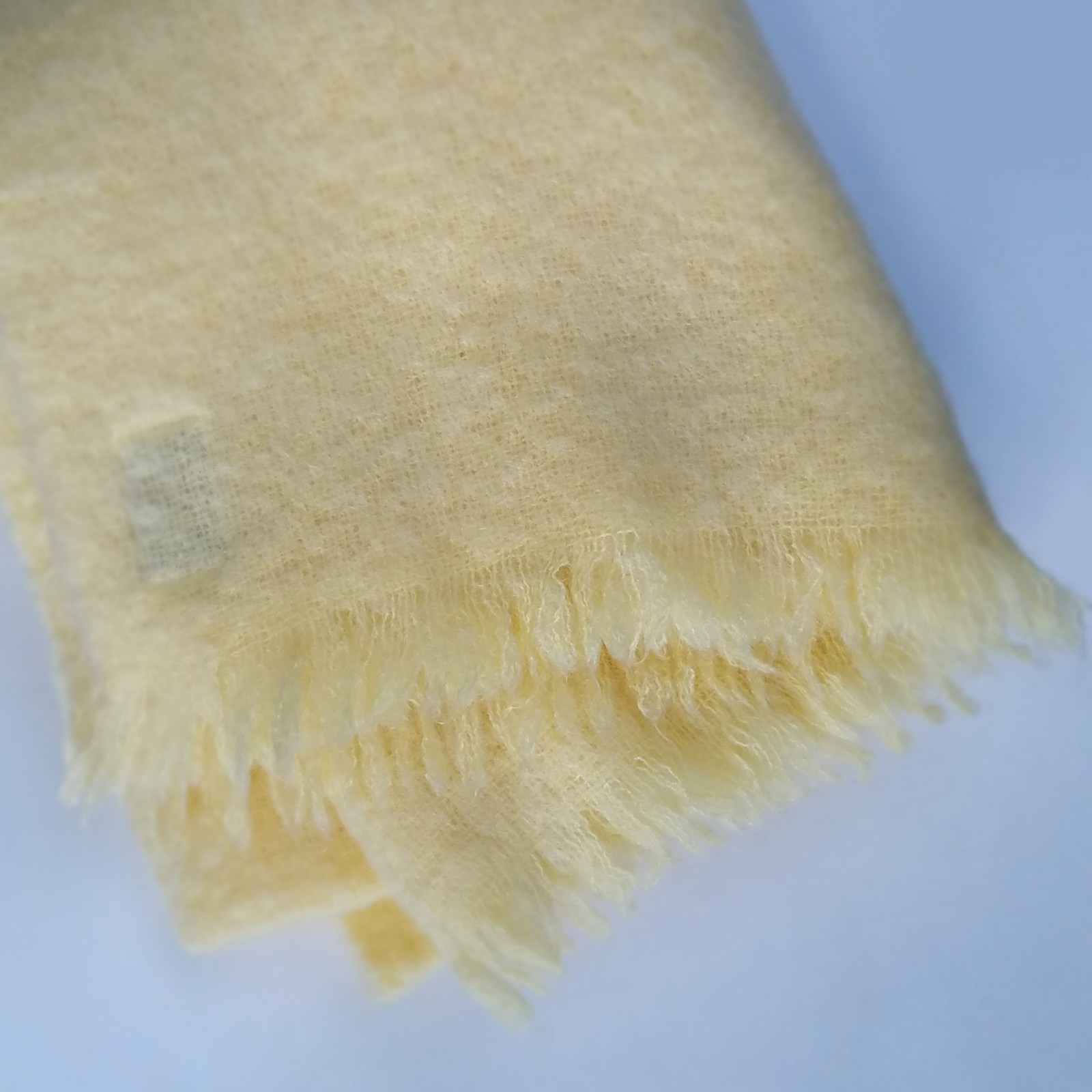 AVOCA Handweavers Mohair Cream Ivory Cozy Cottage Throw Made in Ireland