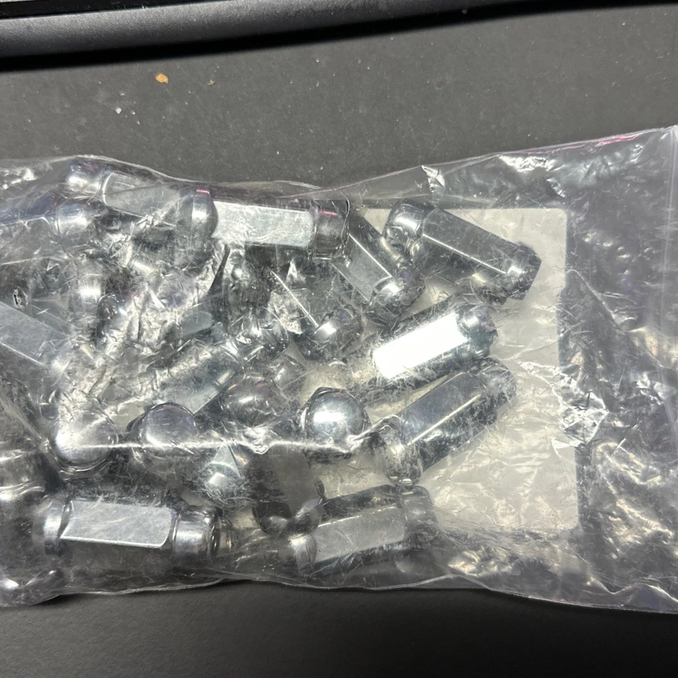 Tuerca 14 mm x 2,00" - Cantidad 24/ Gorilla Automotive 41108XL F-150 Expedition Foto 2 de 3