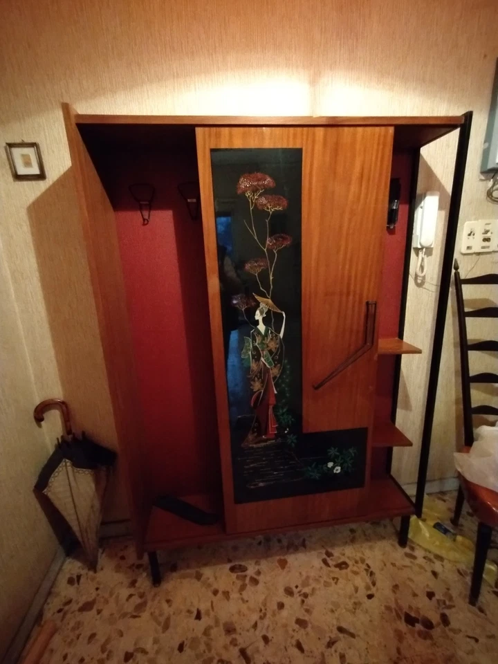 mobile attaccapanni anni 60 con anta scorrevole 175 x 120 x 0275 - Immagine 2 di 3