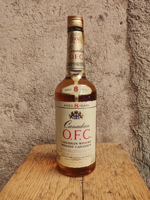 Canadian O.F.C. Whisky   8 Jahre gereift   75cl   43,4% Vol   Kanada   1982