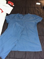 women s scrub two pair size small