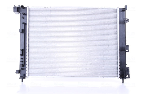 Résolvez la surchauffe avec le radiateur moteur Nissens 606726 pour OE 214105FA0A