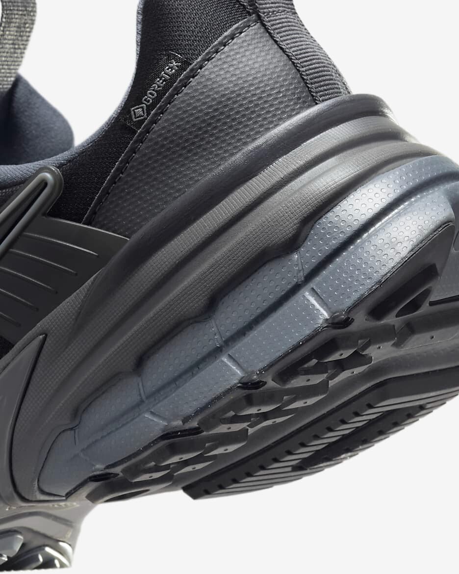 Nike WMNS V2K Run GORE-TEX 