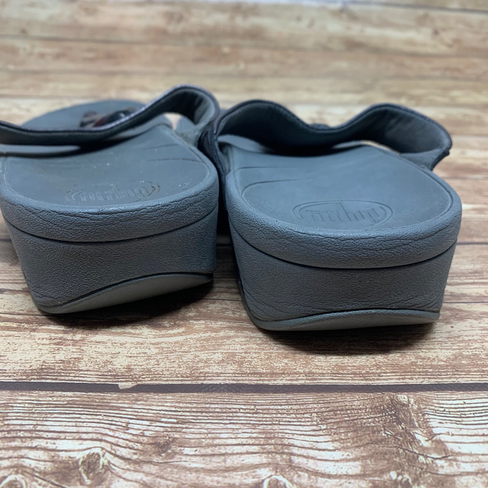 Fit Flop Womens 10 Lunetta Flip Flop Thong Sandals Leather Jeweled Silver Gray image 10