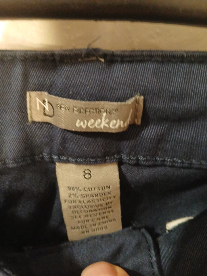 Nuevo con etiquetas Pantalones New Directions Fin de Semana 4 Bolsillos Algodón/Spandex Talla 8 Azul Marino Ajustados Foto 3 de 4