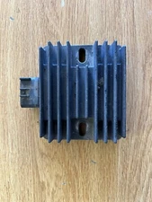 2010 Kawasaki Er650 Rectifier Voltage Regulator Oem