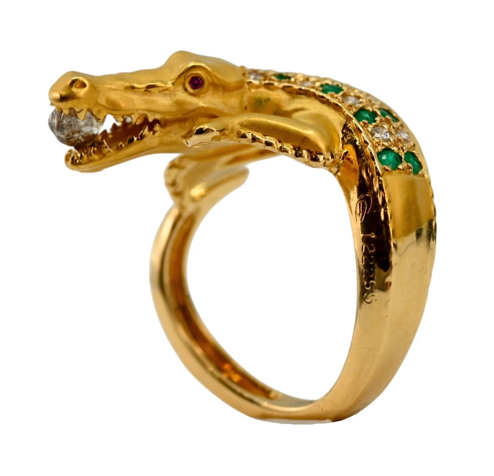 Anillo Carrera y Carrera Piedras Preciosas Caimán Sólidas Oro Amarillo 18k Raro Tamaño: 6.25! Foto 2 de 4