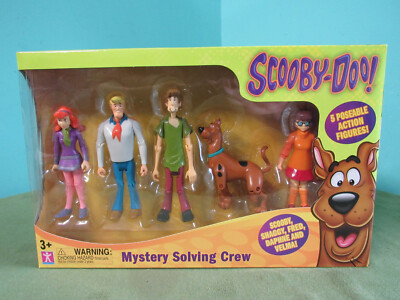 Scooby-Doo  Mystery Solving Crew   5'' Action Figure Collection Set 2011 NEW