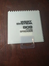West System Plastic Notched Spreader Thin Straight Edge 4 In x 4 In White 809