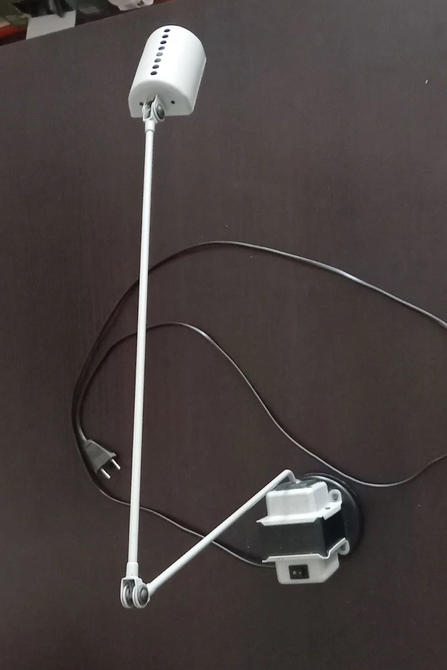 Lampada Lumina Daphine Tavolo Led Satinato Argento Tommaso Cimini 2013 - Immagine 2 di 4