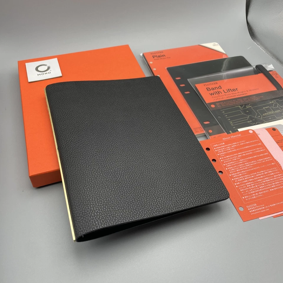 Carpeta de cuero retráctil PLOTTER 5003 A5 6 anillos con accesorios NUEVO de Japón Foto 2 de 4