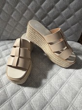 NEW YELLOW BOX Joy Platform Wedge SLIDES SANDALS STRAW RAFFIA Natural 8.5 9