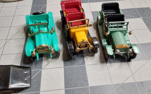 Matchbox anni 60 modelli di auto di un tempo e custodia per il trasporto - Foto 8 di 18