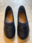 Clarks Cora Charm size 8 wide navy blue slip on loafer shoes — photo 3