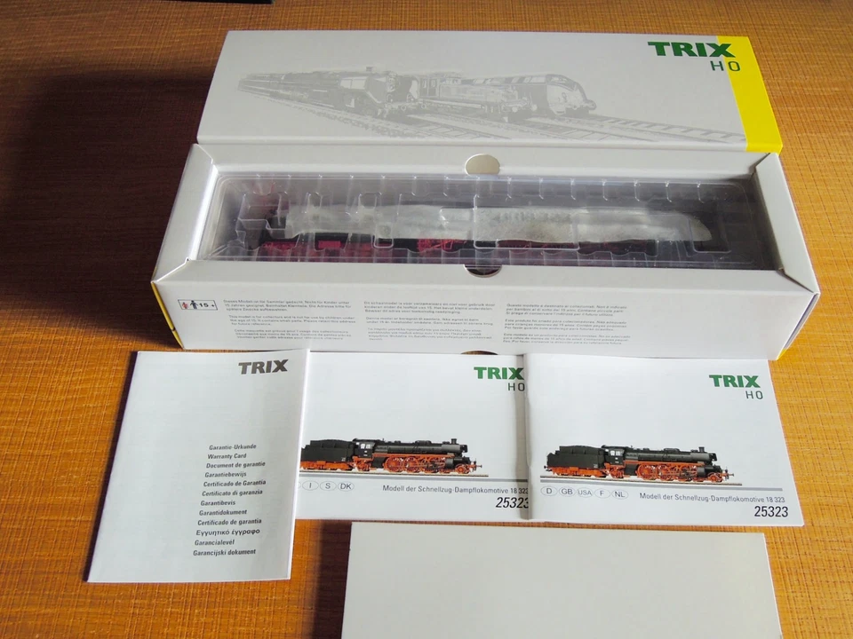 TRIX 25323 DAMPFLOKOMOTIVE DCC NEU - Photo 3/4